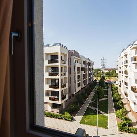 Romantic Getaway At West Residence Oradea Ngoại thất bức ảnh
